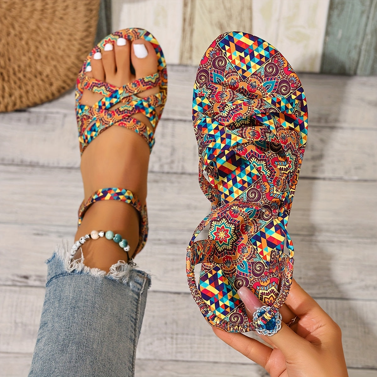 1 Pair Women's Sandals - Open-Toe Slip-On Roman Floral sandals with Non-Slip TPR Sole, Breathable Fabric for Beach, Parties, Everyday Summer Shoes - Women's Fashion Footwear, Beach Footwear, Vibrant Colors, Comfortable Fit, Casual Wear