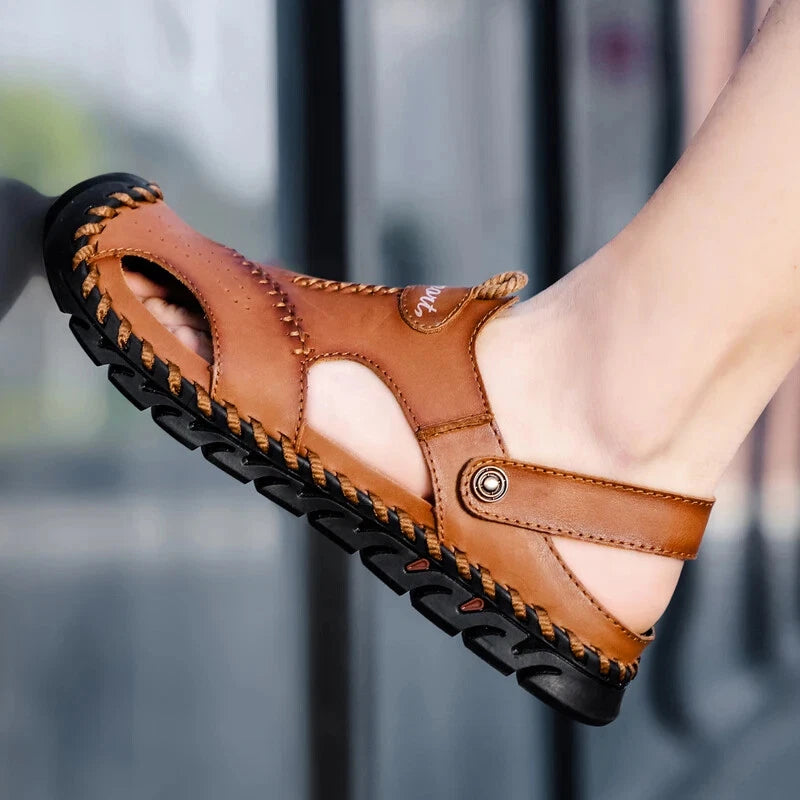 2025 New Casual Men's Soft Slippers Comfortable Men Summer Leather Sandals Roman