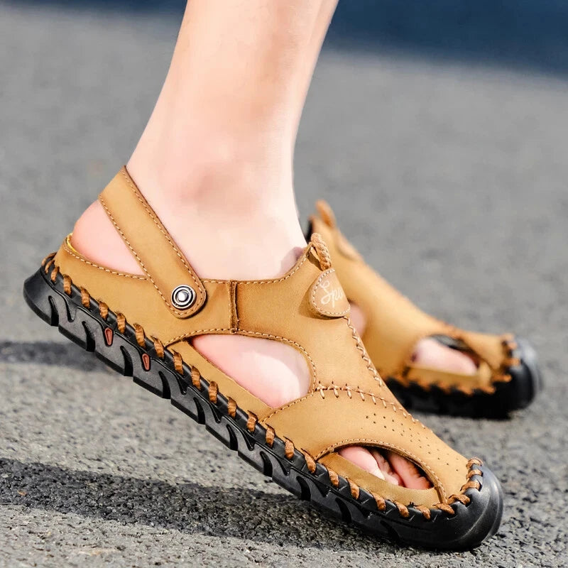 2025 New Casual Men's Soft Slippers Comfortable Men Summer Leather Sandals Roman
